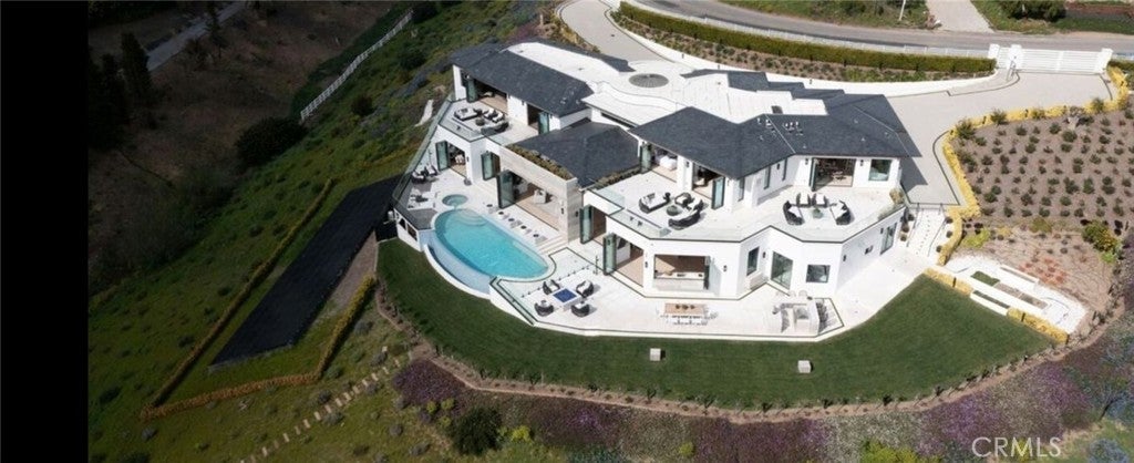 29600 Harvester, Malibu