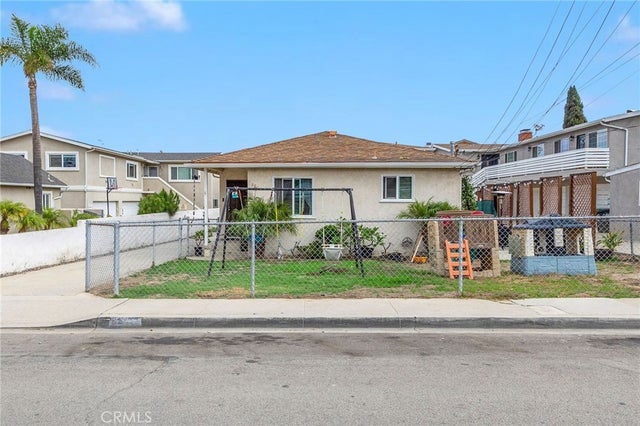 2615 Rockefeller, Redondo Beach.