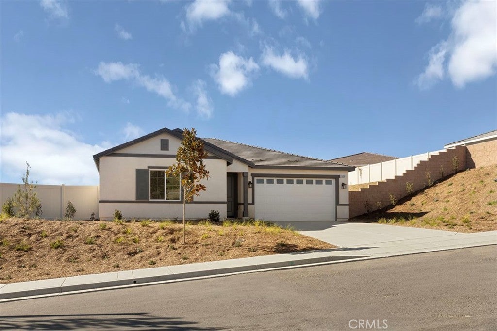 Photo of Listing #IV25231920