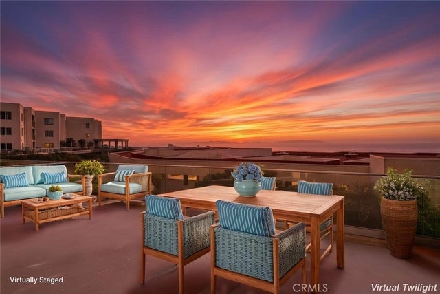 3200 La Rotonda Drive 405, Rancho Palos Verdes.