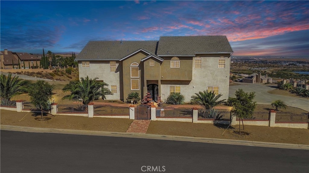 Photo of Listing #DW25232373