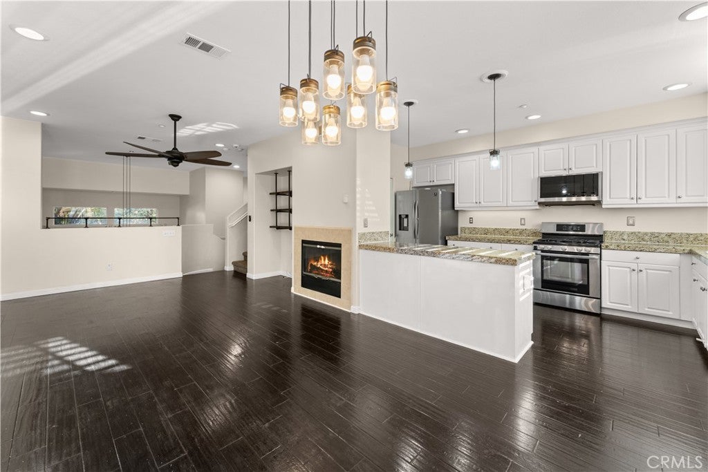 Photo of Listing #SW25232474