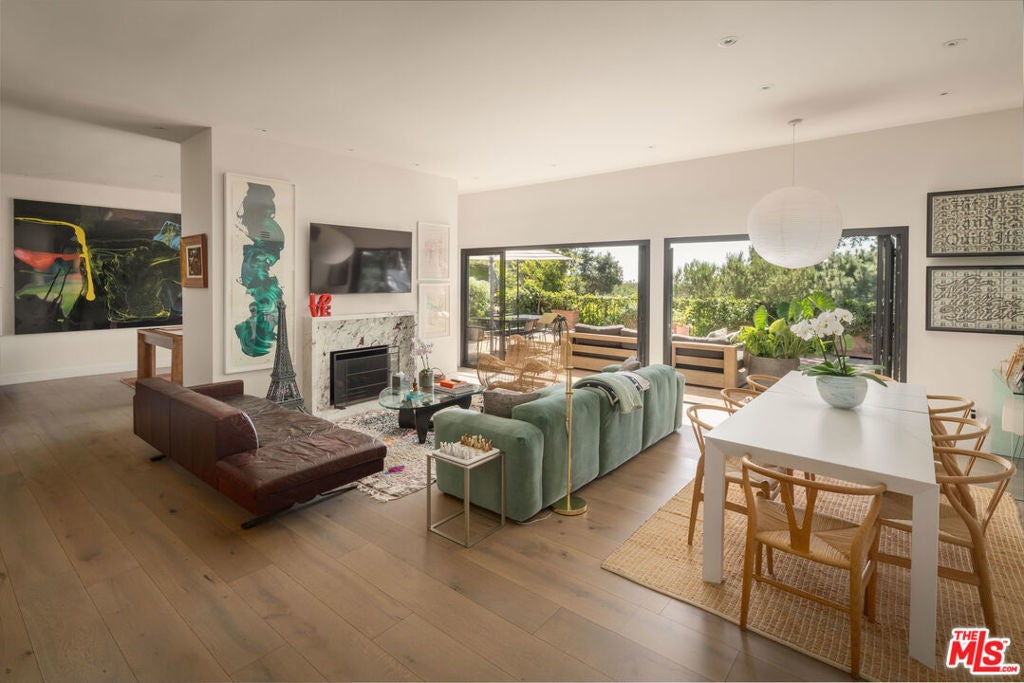 Photo of Listing #25601367