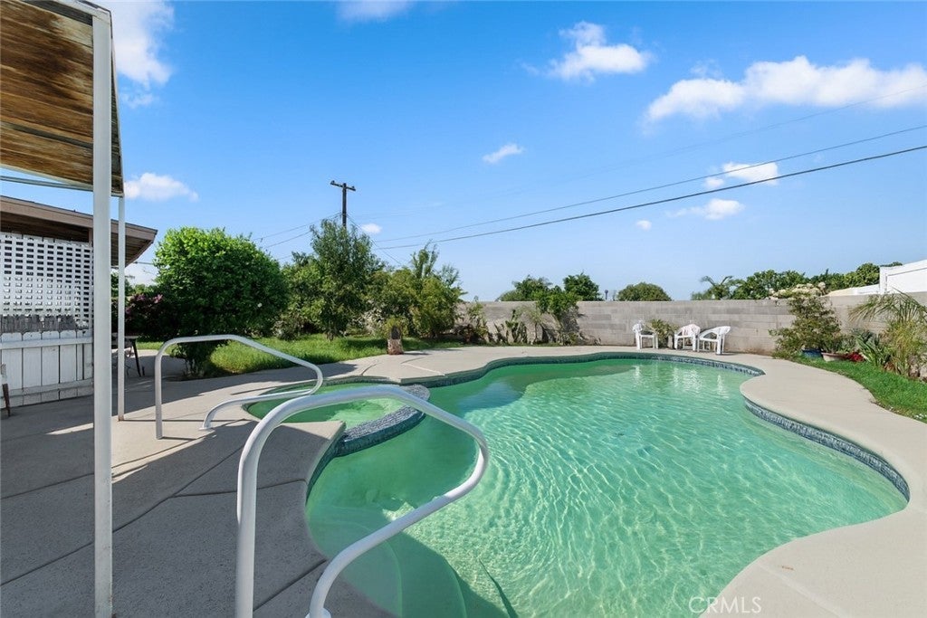 Photo of Listing #SW25228860