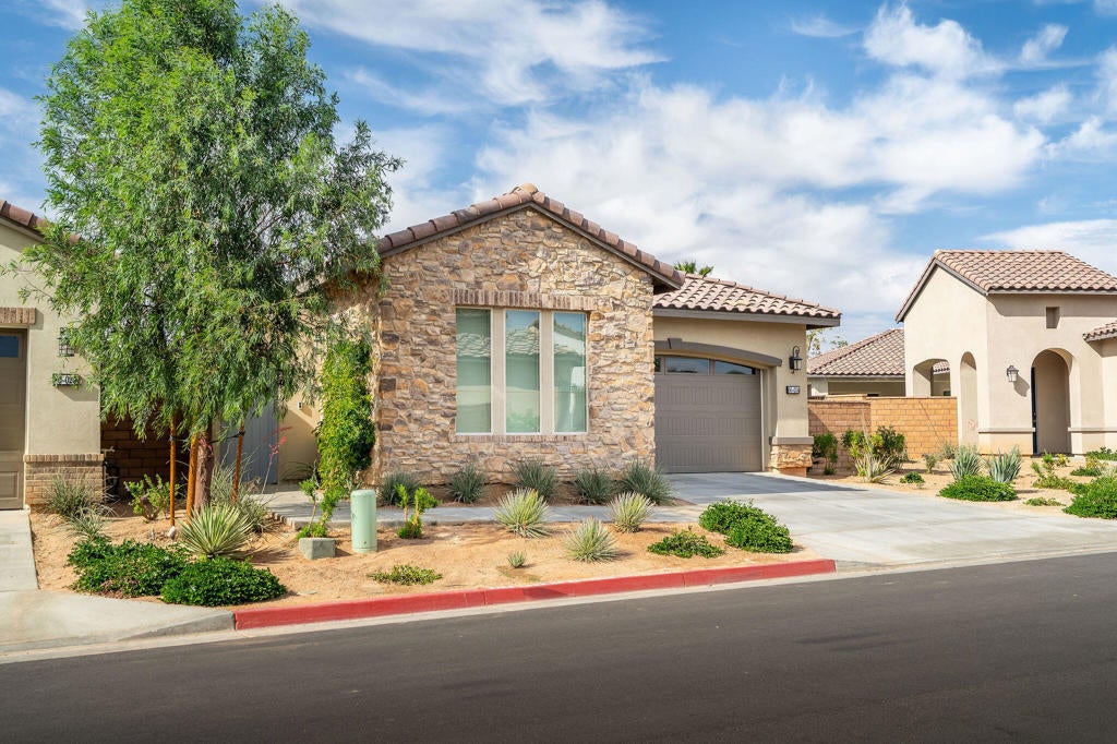 80034 Champions Way, La Quinta