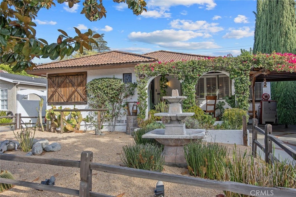 Photo of Listing #SR25232063