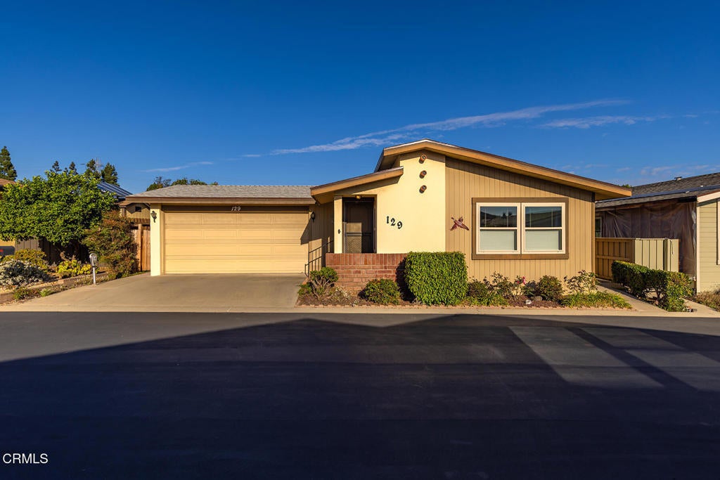 Photo of Listing #V1-32693