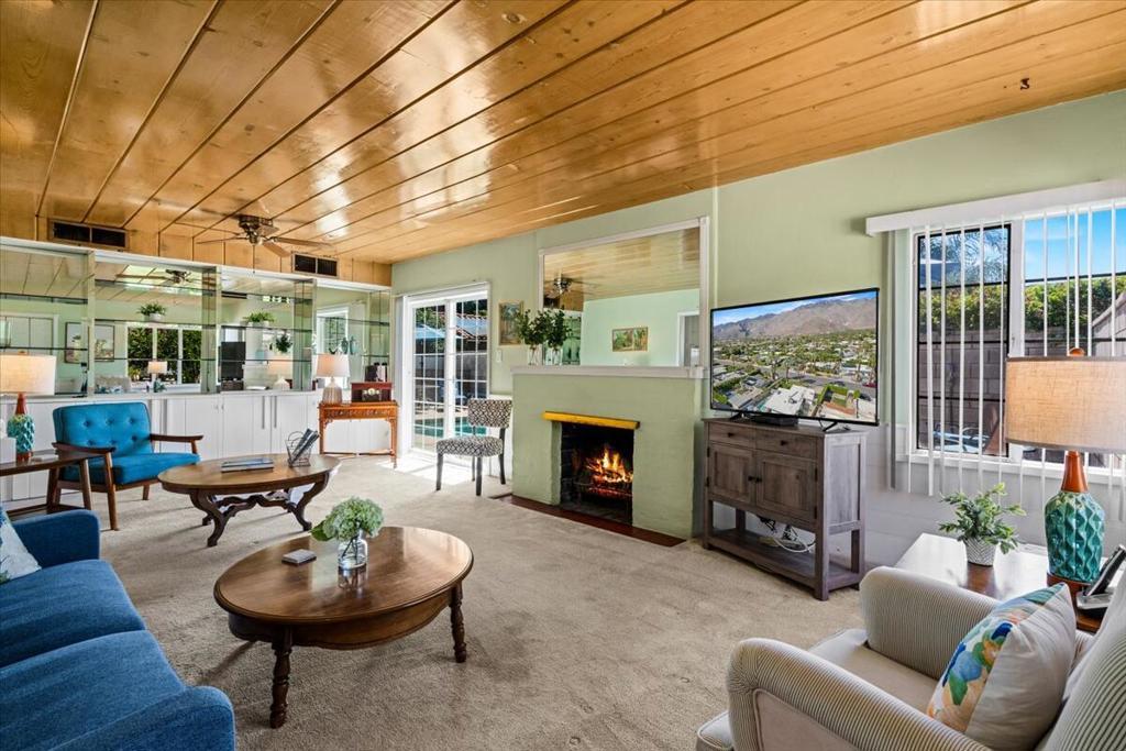 Photo of Listing #219136403DA