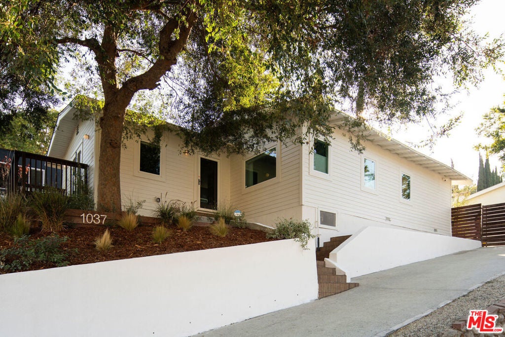 Photo of Listing #25601405