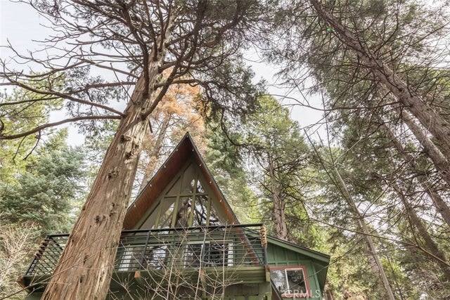 Listing photo for 911 Kuffel Canyon, Lake Arrowhead, CA