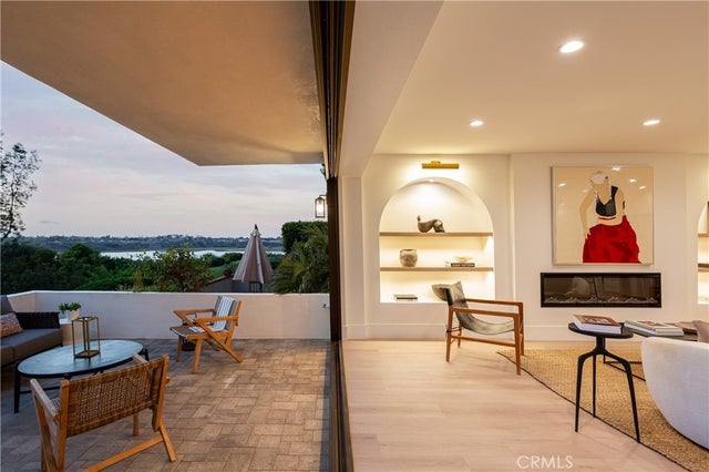 412 Vista Grande, Newport Beach