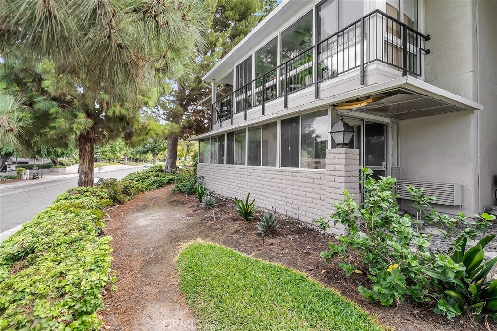 Photo of Listing #IV25232730