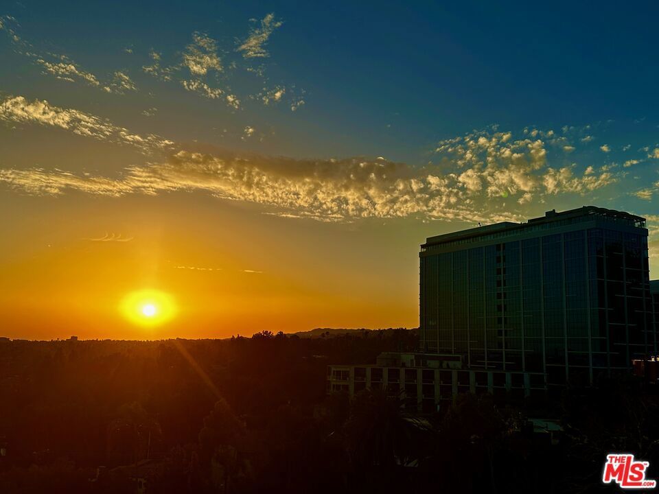 Photo of Listing #25601623