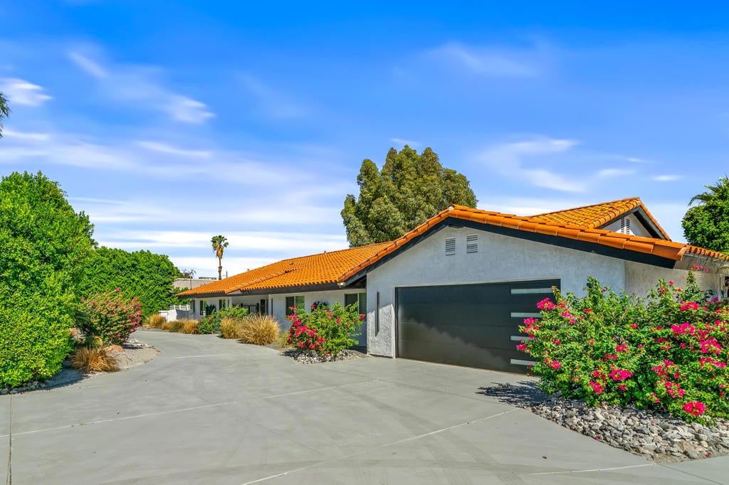 43170 Warner Trail, Palm Desert