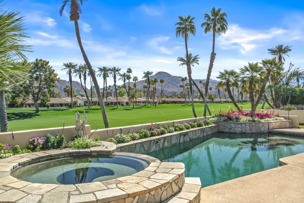 Photo of Listing #219136448DA