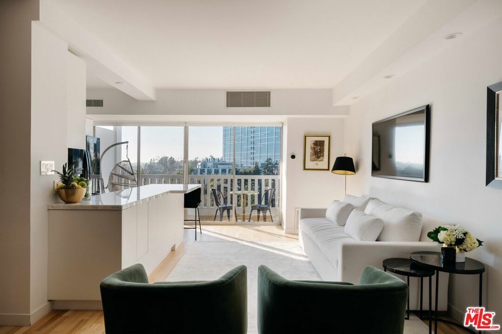 Photo of Listing #25600189