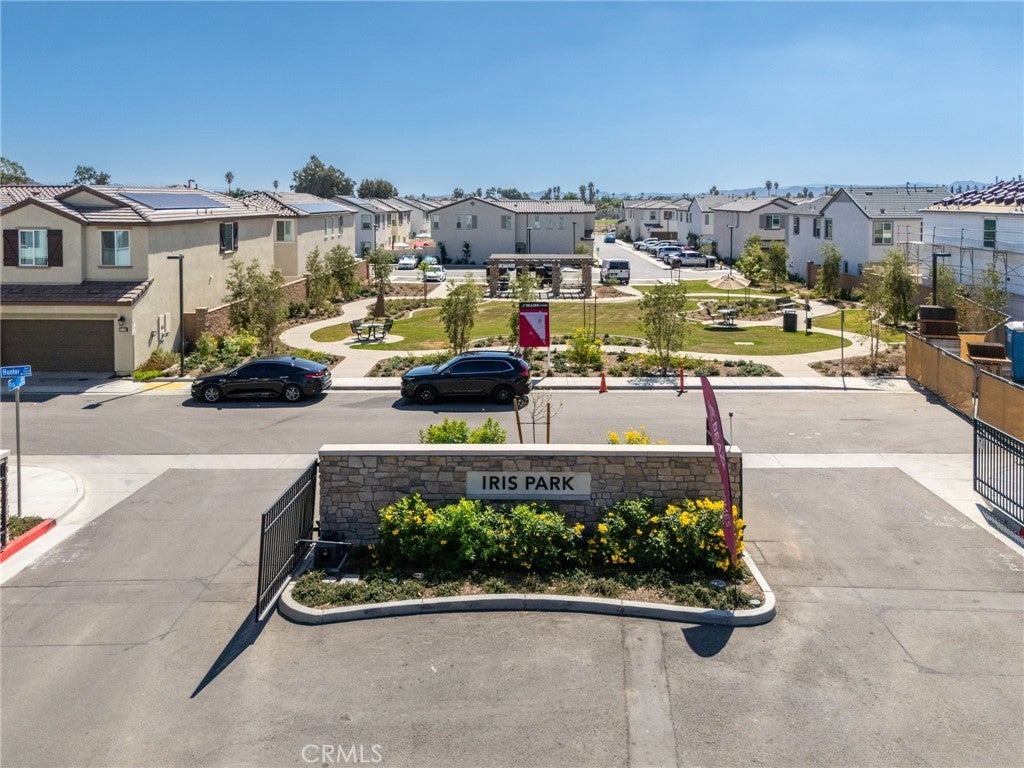 Photo of Listing #PW25232741