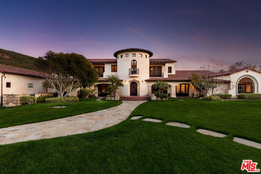 Photo of Listing #25602101