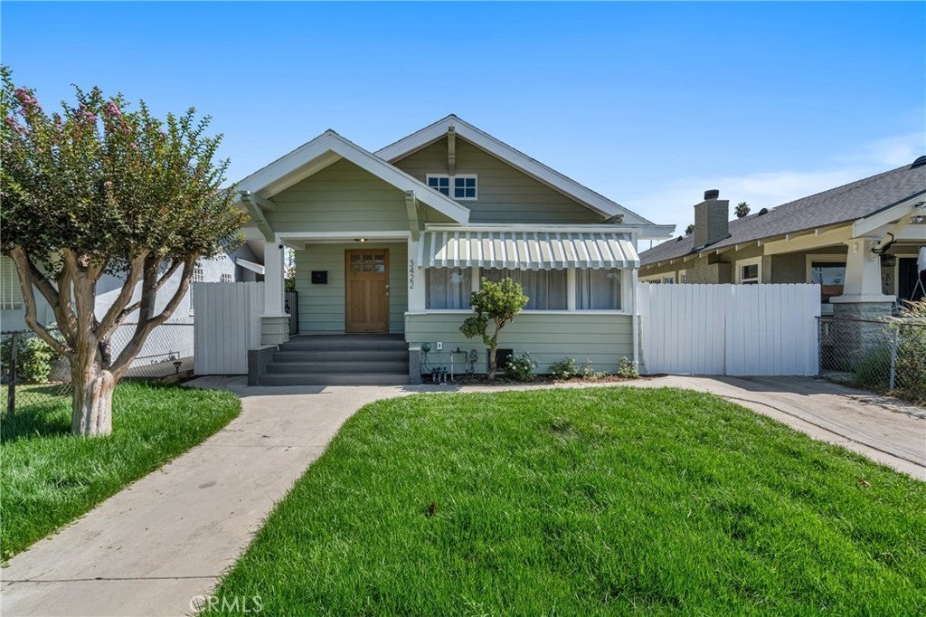 Photo of Listing #RS25233349