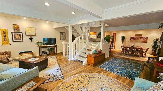 2412 Altisma Way # D, Carlsbad.