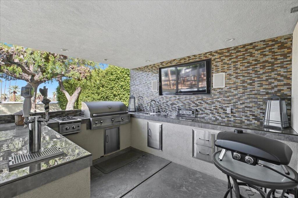 68680 Sharpless Road, Cathedral City