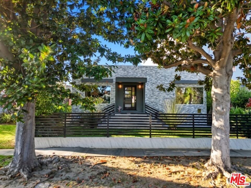 Photo of Listing #25600179