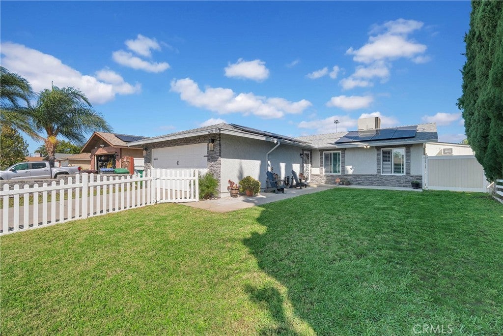 Photo of Listing #PW25233757