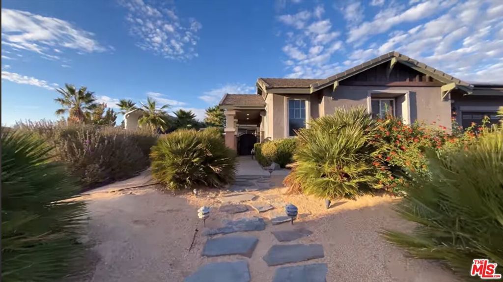 Photo of Listing #25602481