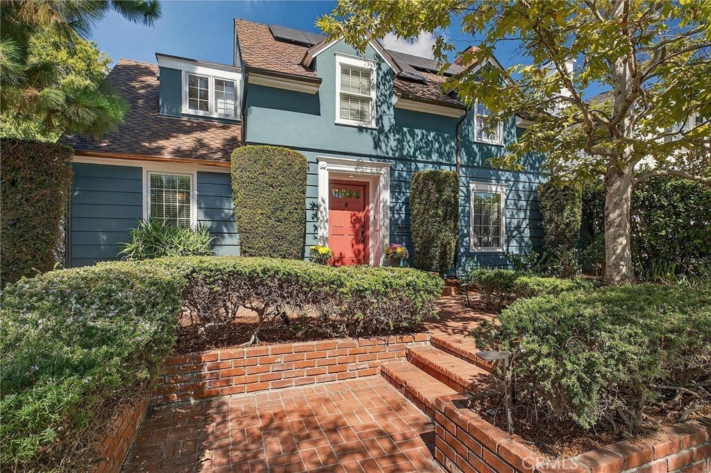 Photo of Listing #PV25233849