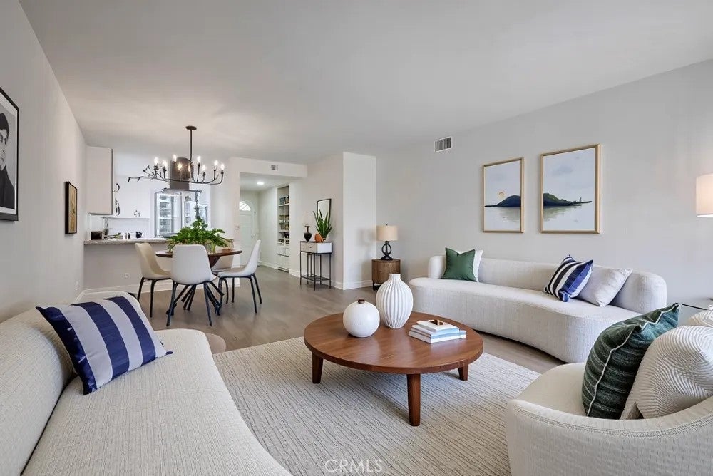 Photo of Listing #PW25232888