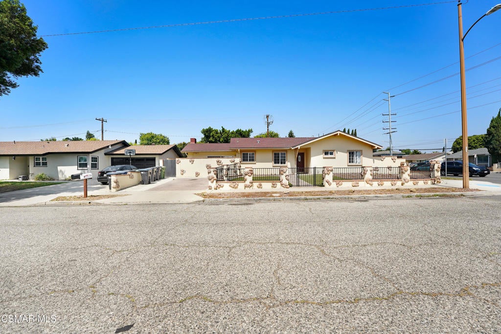 Photo of Listing #225005056