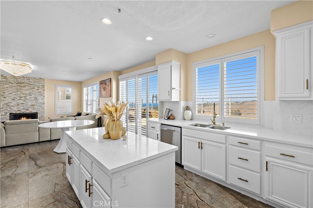 2438 Calle Aquamarina, San Clemente