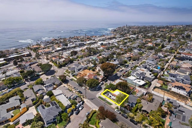 608 Forward Street, La Jolla.