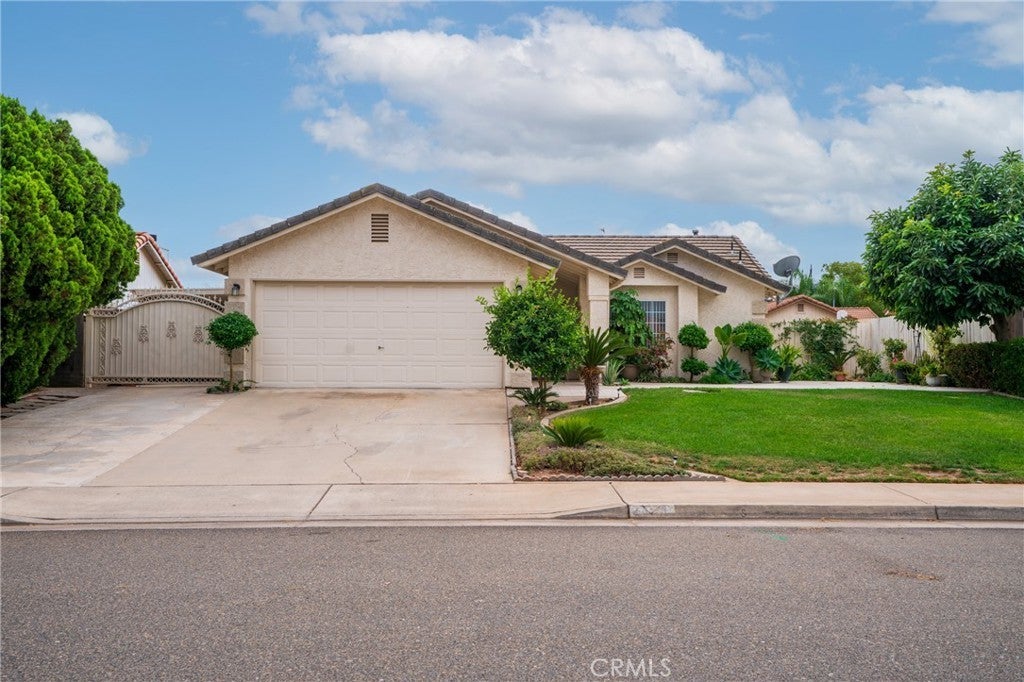 Photo of Listing #MC25234361