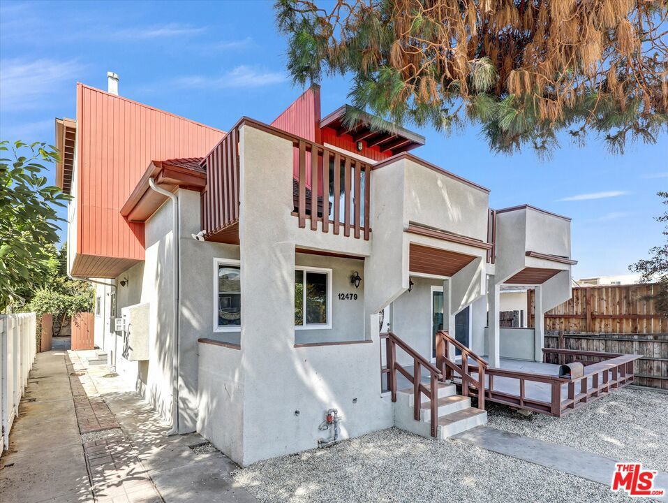 Photo of Listing #25602845