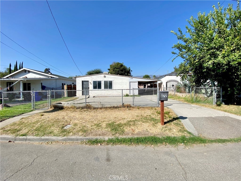 Photo of Listing #IV25235066