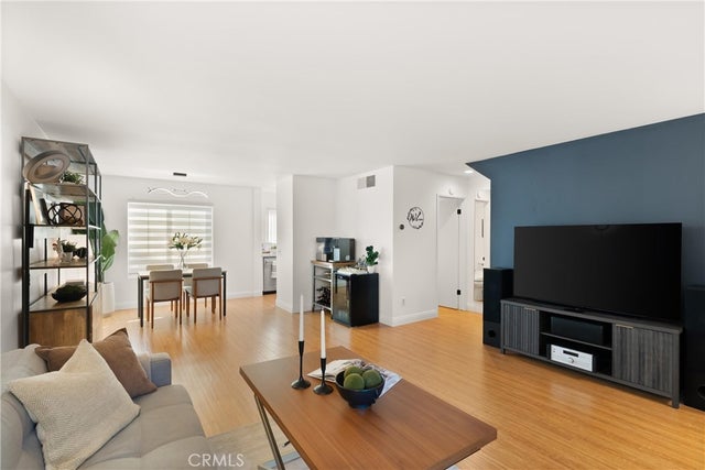 2800 Plaza Del Amo 92, Torrance.