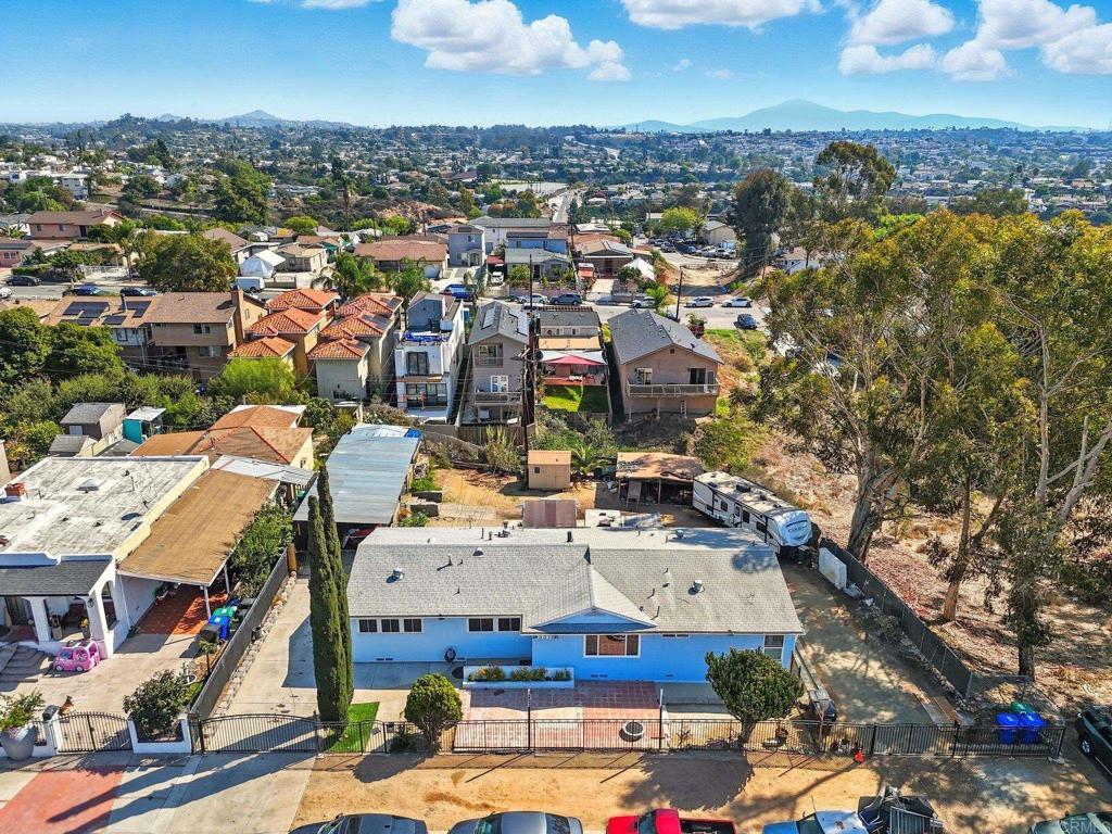 3015 Chamoune Avenue, San Diego