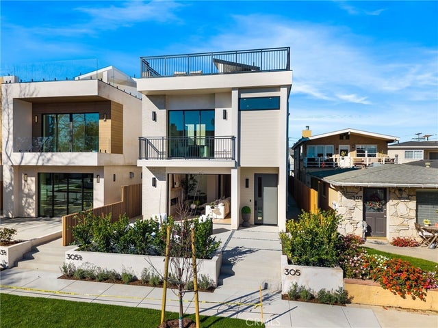 305 Fernleaf, Corona Del Mar