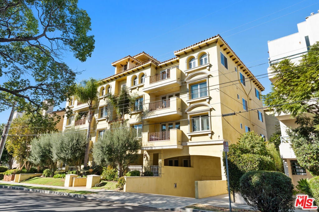 Photo of Listing #25603385