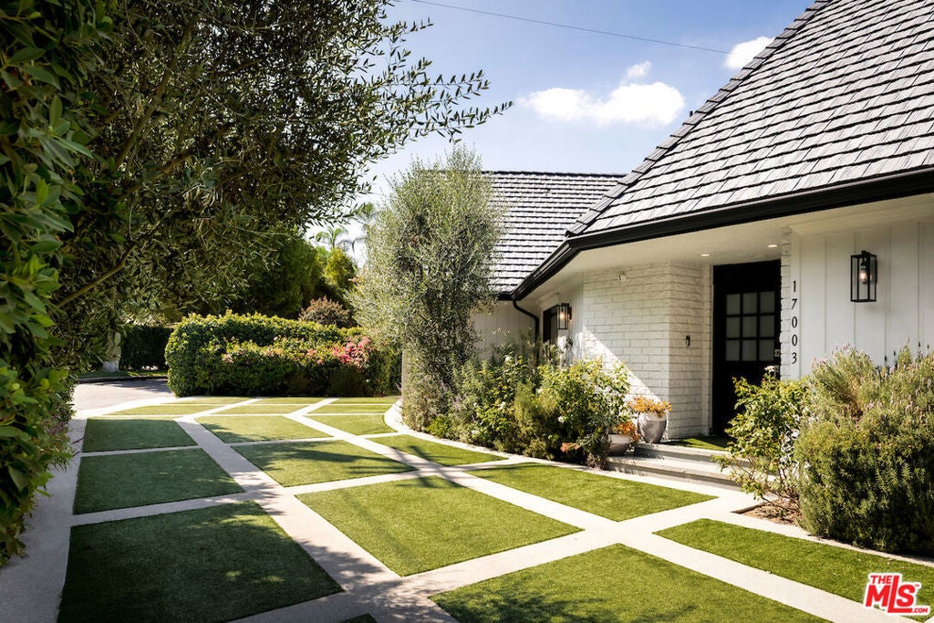 Photo of Listing #25601871