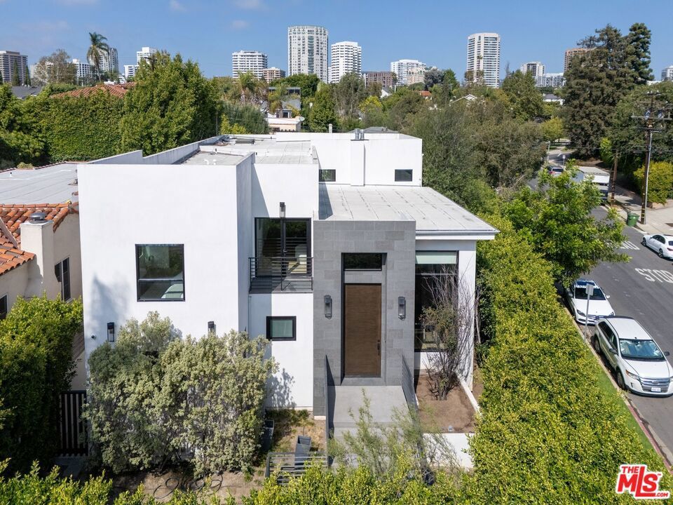 Photo of Listing #25603417