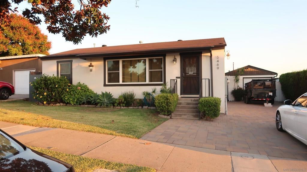 5469 Roswell St, San Diego