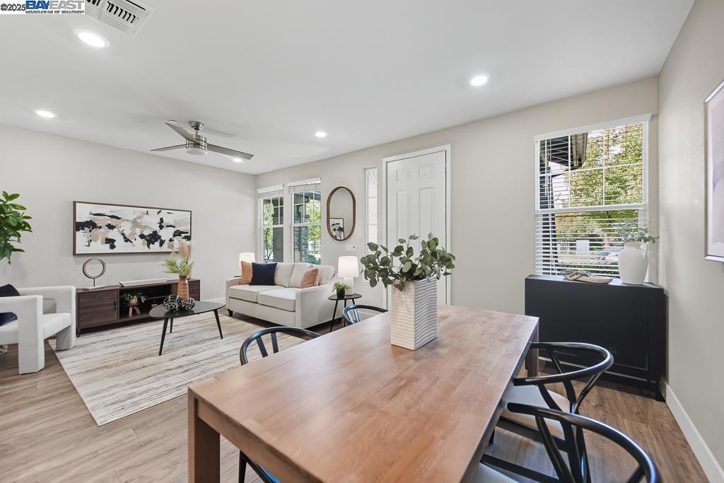 Photo of Listing #41114233