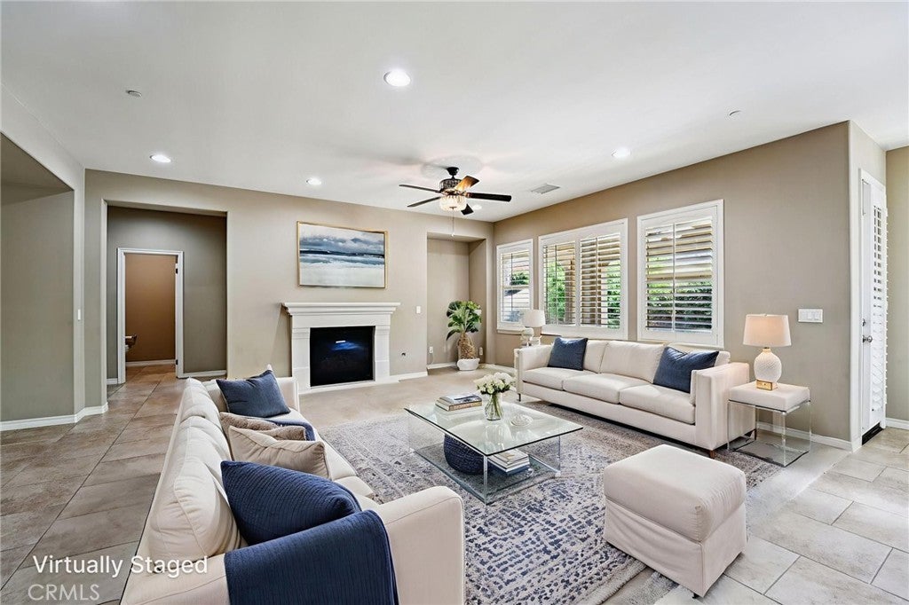 Photo of Listing #SW25235432