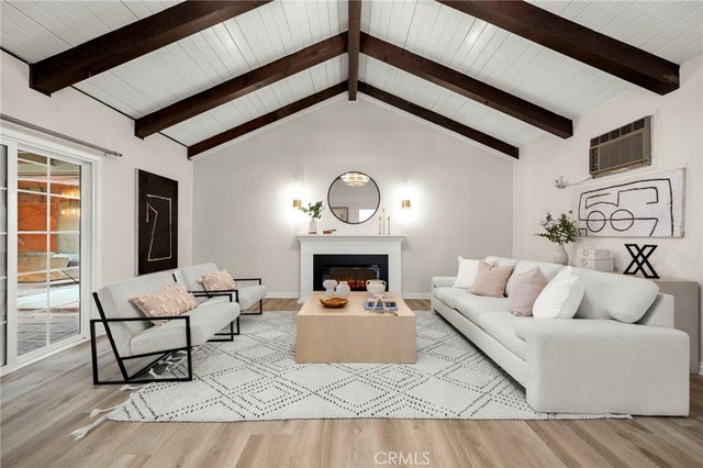 12817 Meadow Green Road, La Mirada