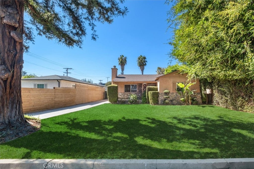 Photo of Listing #SR25233763