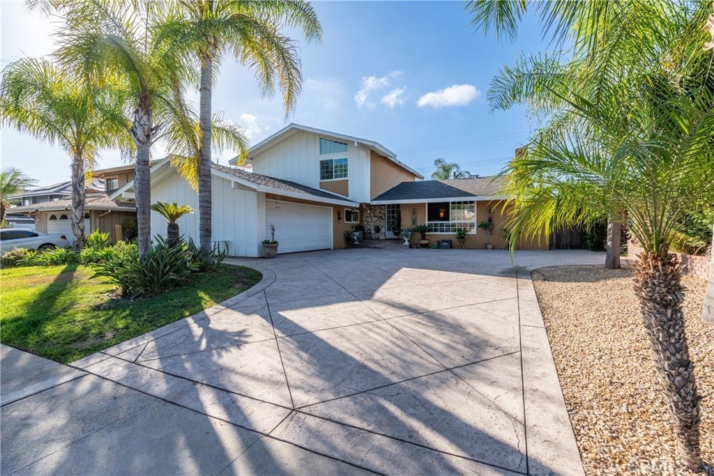 Photo of Listing #DW25234921