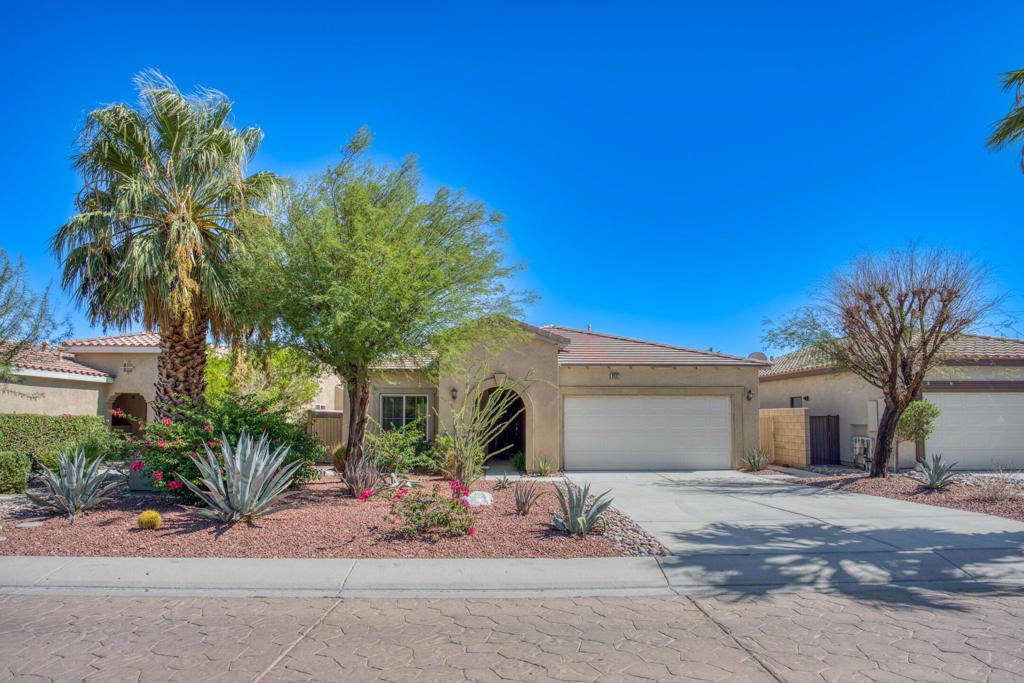 3922 Vista Dunes, Palm Springs