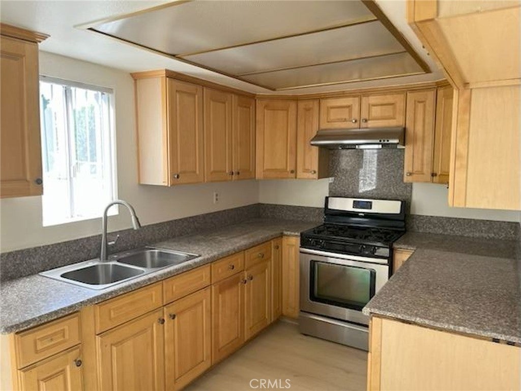 Photo of Listing #CV25232162